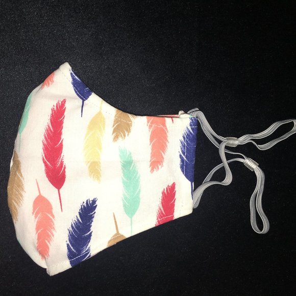 Reusable / Washable Sculpted Mask / Feather Print - Picture 3 of 7